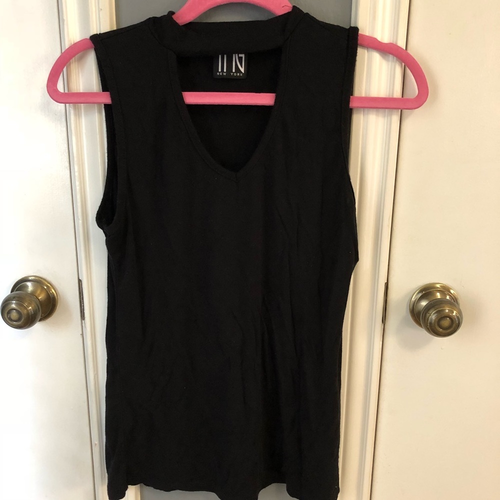 Black chocker top